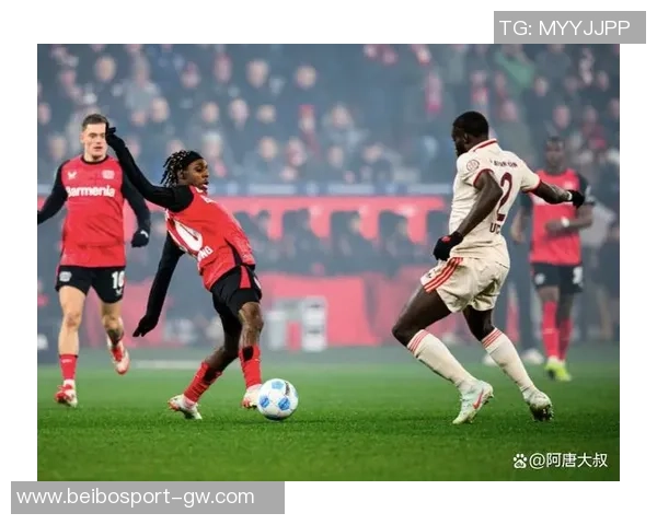 最强与最稳的对决拜仁亚特兰大八轮不败各显神通