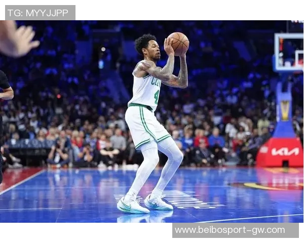 马祖拉称赞A西蒙斯展现对抗性和侵略性正是球队所需表现