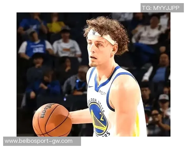 穆迪单节狂砍七记三分球成勇士队史第三位达成此壮举的球员